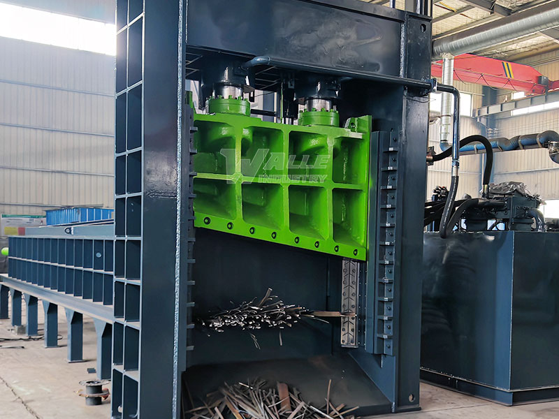 Gantry Shear | Industrial Hydraulic Shearing Machine For Scrap Metal Recycling