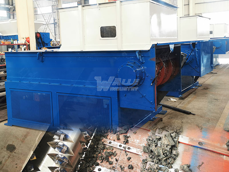 Heavy-Duty Single Shaft Shredder: Complete Industrial Plastic Recycling Guide - single shaft shredder,plastic shredder machine,industrial plastic shredding line,heavy duty single shaft plastic shredder,plastic lump and pipe shredder Heavy Duty Single Shaft Shredder: Complete Industrial Plastic Recycling Guide