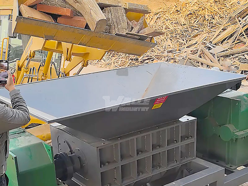 Heavy Duty Industrial Wood Shredder | Wood Waste Recycling Shredding Machine